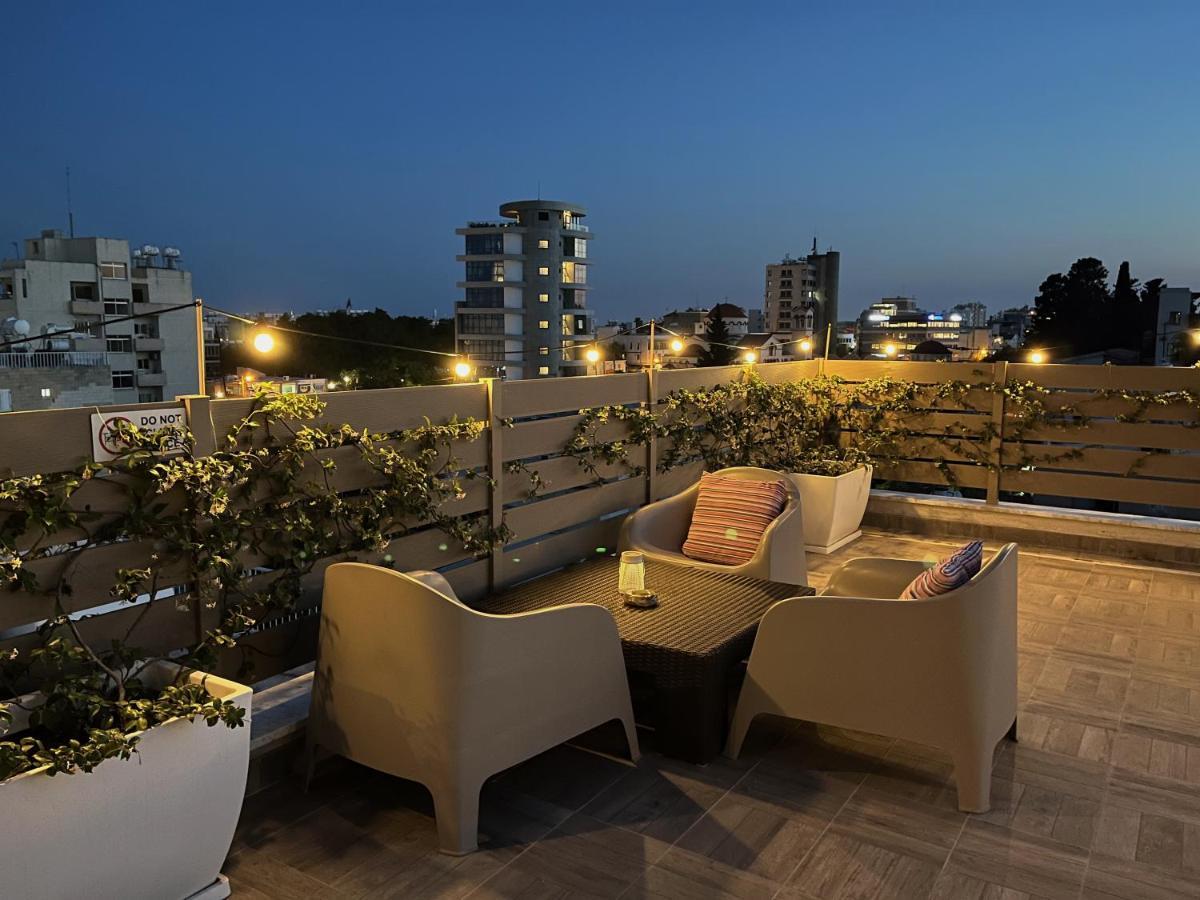 Silver Apartment - Loft Limassol Extérieur photo